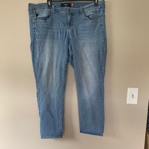 Torrid capris!